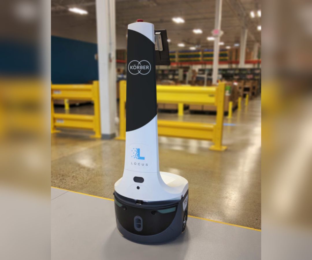 Robot & Drones in warehouses